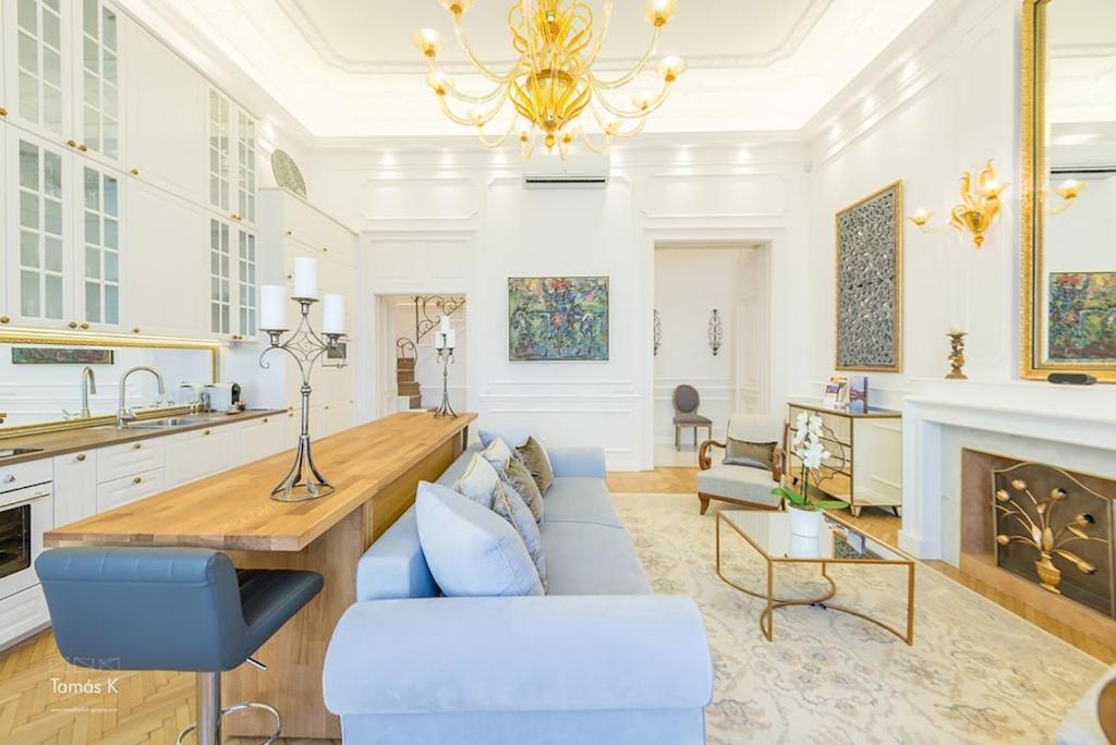 Appartement Bpr The Golden Astoria With Balcony And A/c *